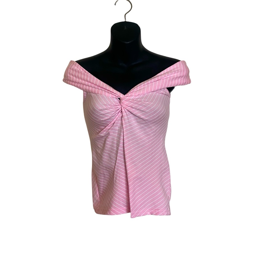 Buckle Fresh Wear Twist Front Off the Shoulder Top